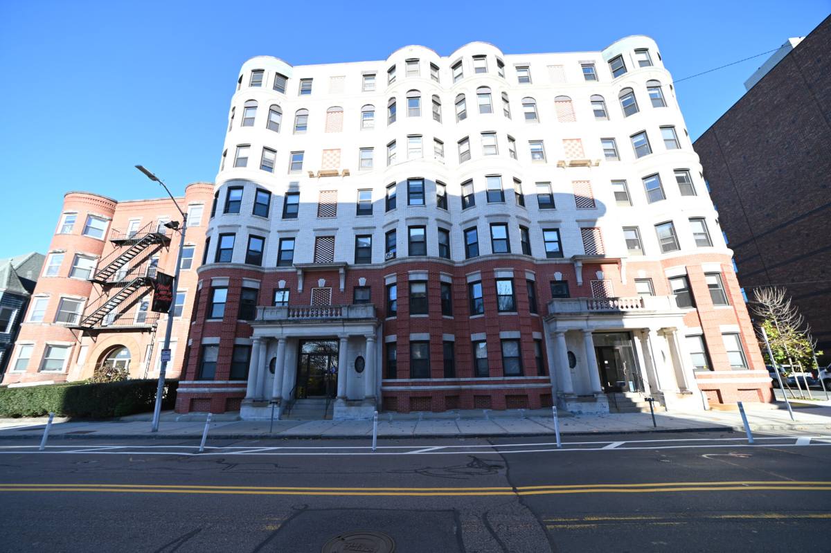 Apartment for rent at 885 Massachusetts Ave #24, Cambridge, MA 02139