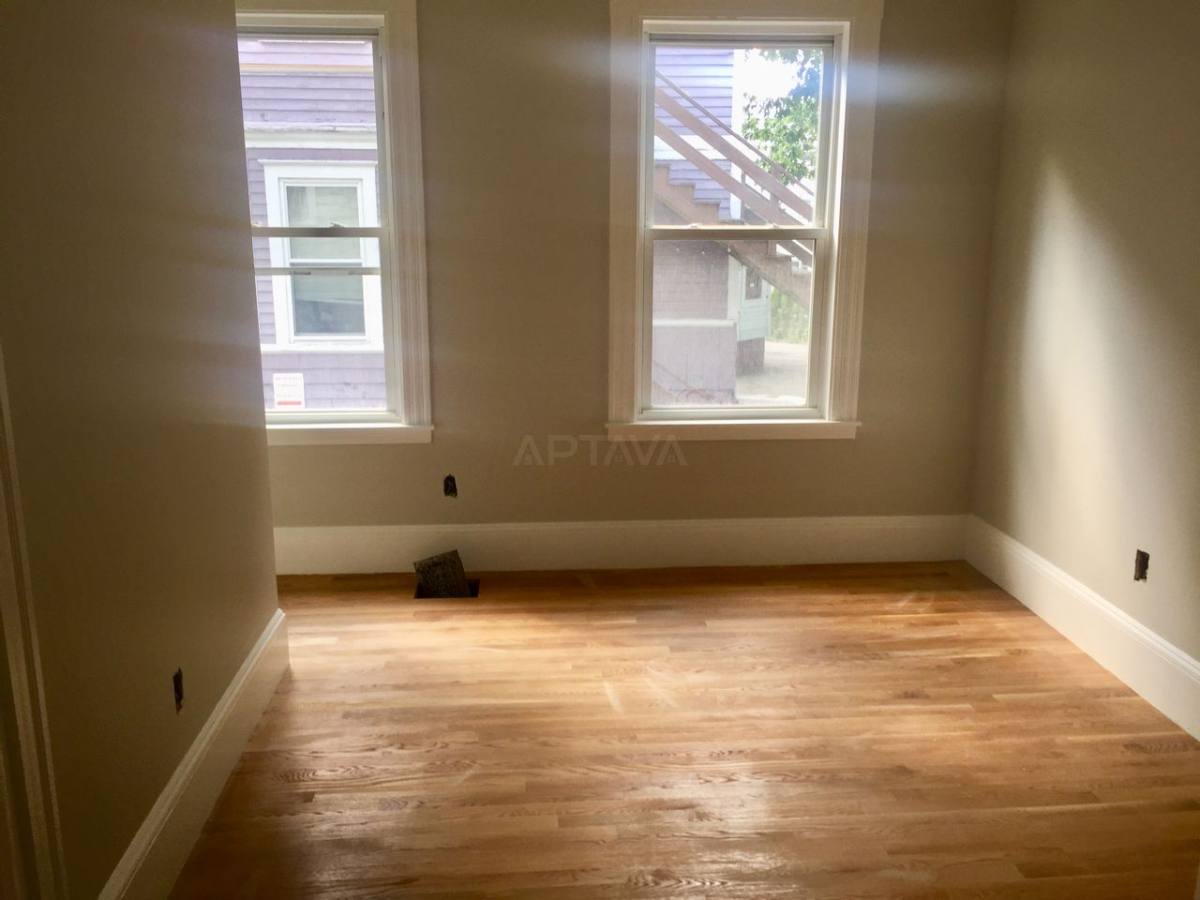 Apartment for rent at 16 Kenwood St #1, Somerville, MA 02144