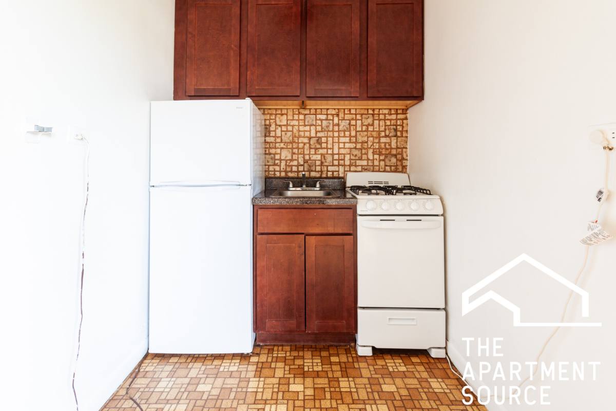 Apartment for rent at 739 W Belmont Ave #115, Chicago, IL 60657