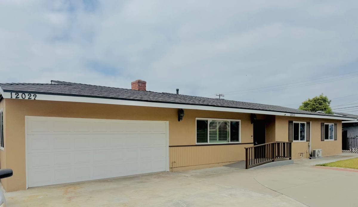 House for rent at 12022 Orangewood Ave, Garden Grove, CA 92840
