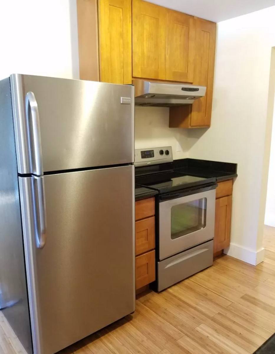 Apartment for rent at 2114 E Yesler Way, Seattle, WA 98122