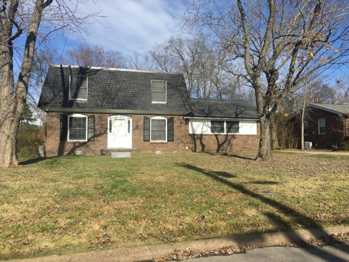 House for rent at 7456 Stacy Dr, Nashville, TN 37221