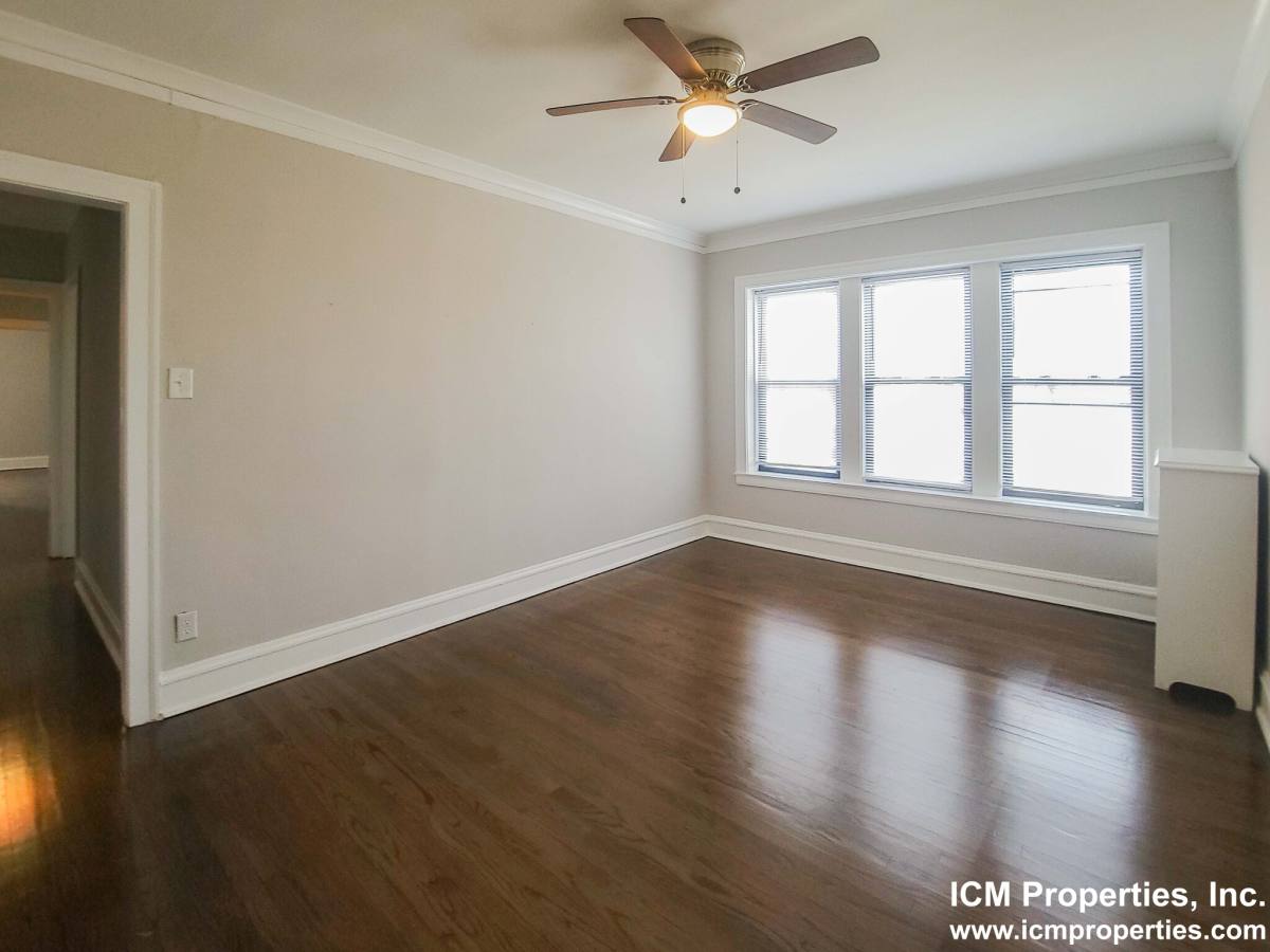 Apartment for rent at 5073 N Wolcott #1, Chicago, IL 60640