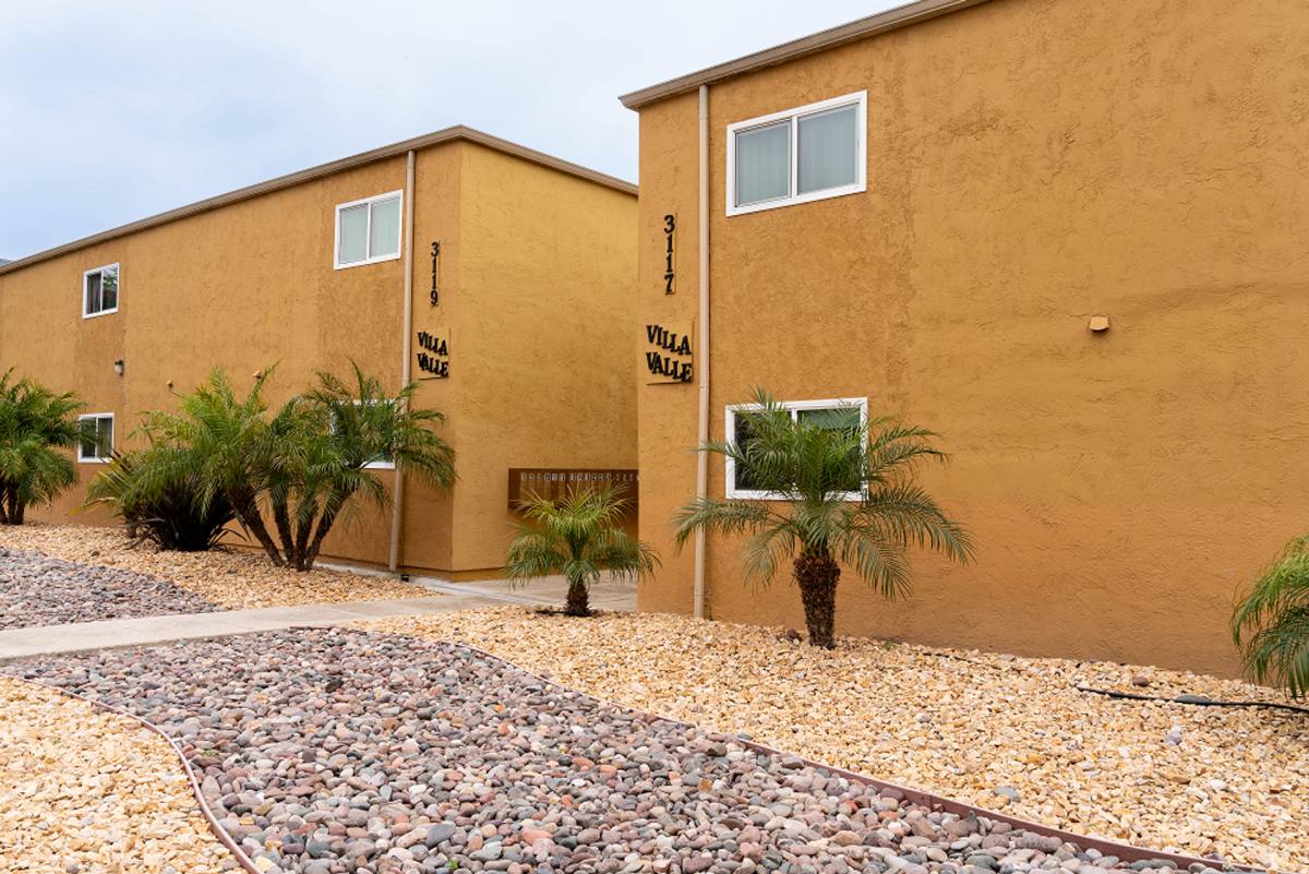 Apartment for rent at 3119 Valle Ave #5, San Diego, CA 92113