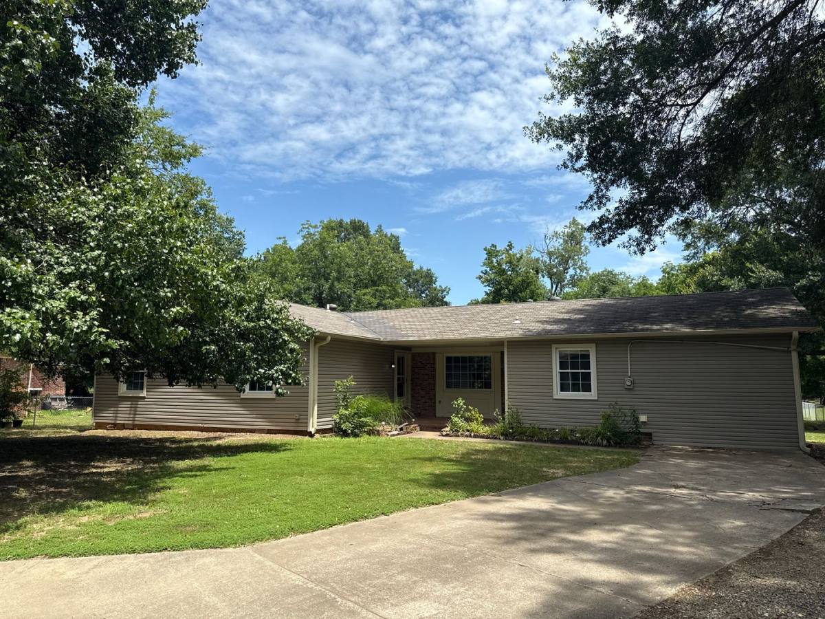 House for rent at 204 N 57th St, Fort Smith, AR 72901