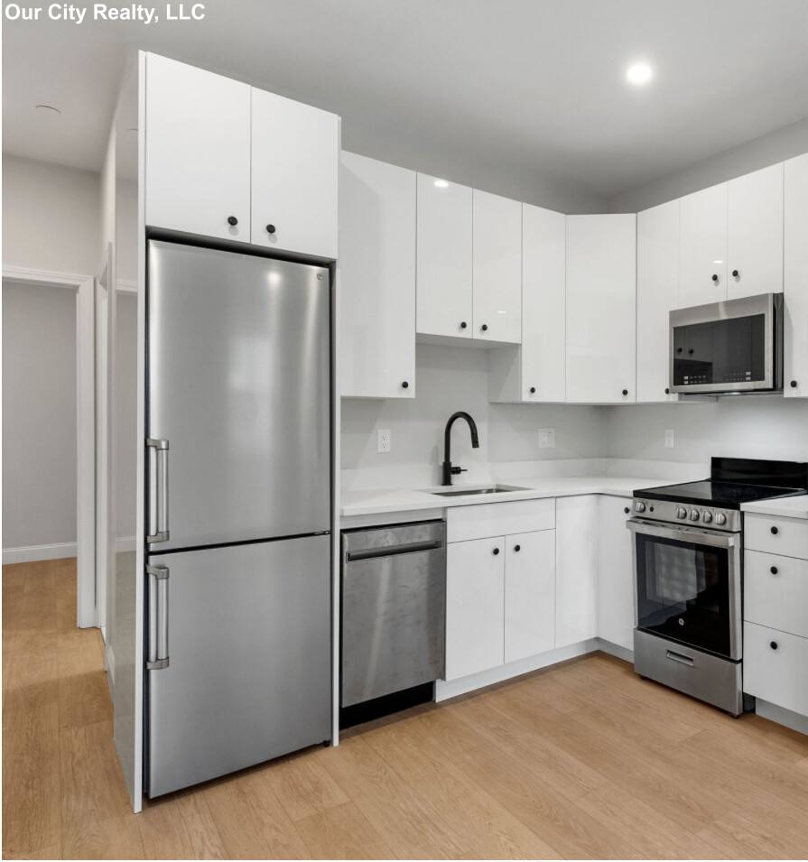 Apartment for rent at 1576 Cambridge #3F, Cambridge, MA 02138