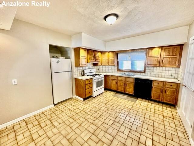 Apartment for rent at 46 Washington Ave #1, Winthrop, MA 02152