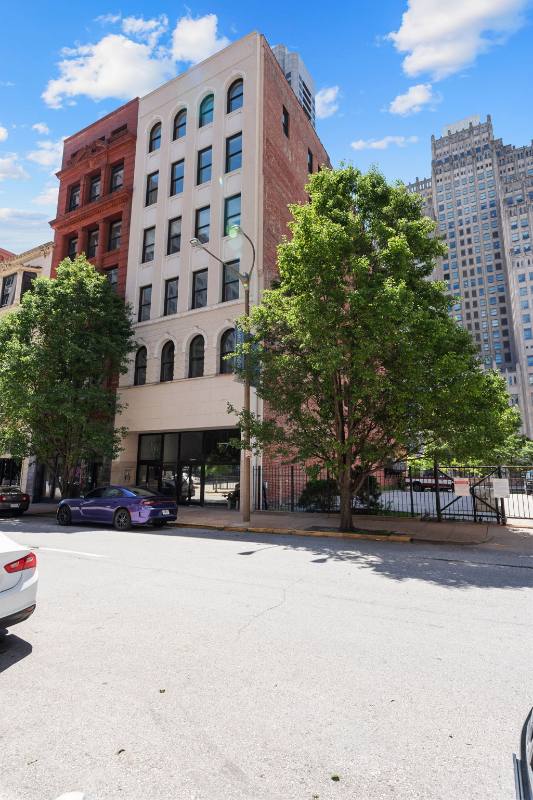 Apartment for rent at 1006 Olive St, Saint Louis, MO 63101