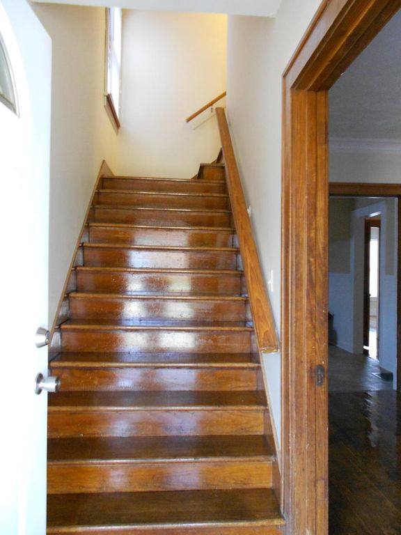 House for rent at 1027 Underwood Ave SE, Grand Rapids, MI 49506