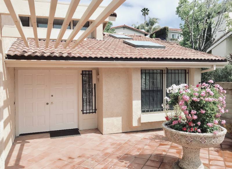 Townhouse for rent at 1828 Caminito Ascua, La Jolla, CA 92037