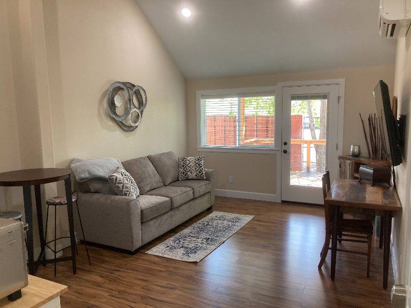 House for rent at 1150 Northwood Dr NE #EAST, Salem, OR 97317