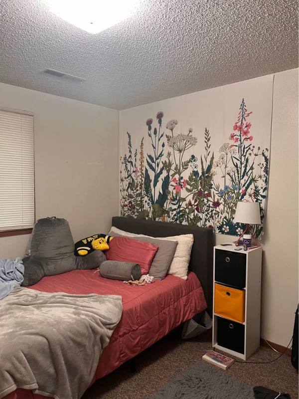 Apartment for rent at 365 Ellis Ave #4, Iowa City, IA 52246