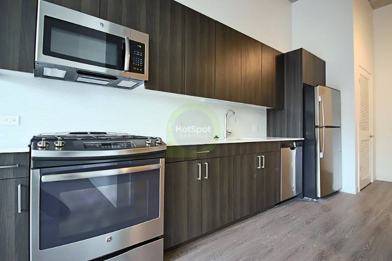 Apartment for rent at 710 N Morgan St, Chicago, IL 60642