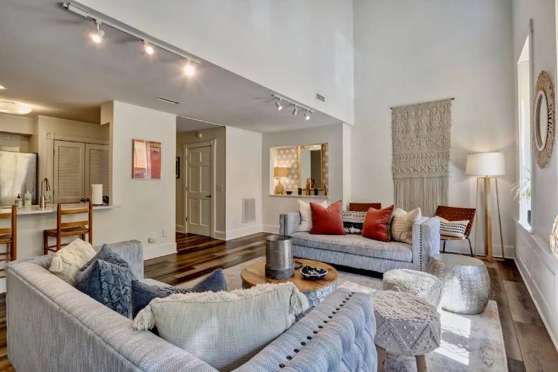 Condo for rent at 20 S Front St #1, Wilmington, NC 28401