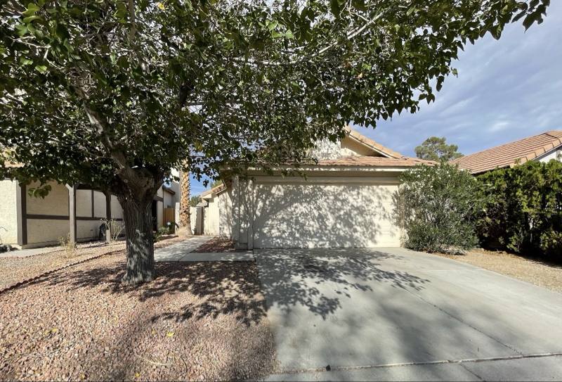 House for rent at 7135 Shadow Crest Dr, Las Vegas, NV 89119