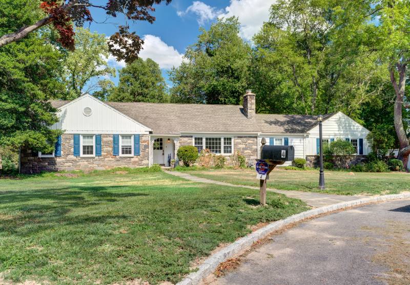 House for rent at 4 Craig Lane, Haverford, PA 19041
