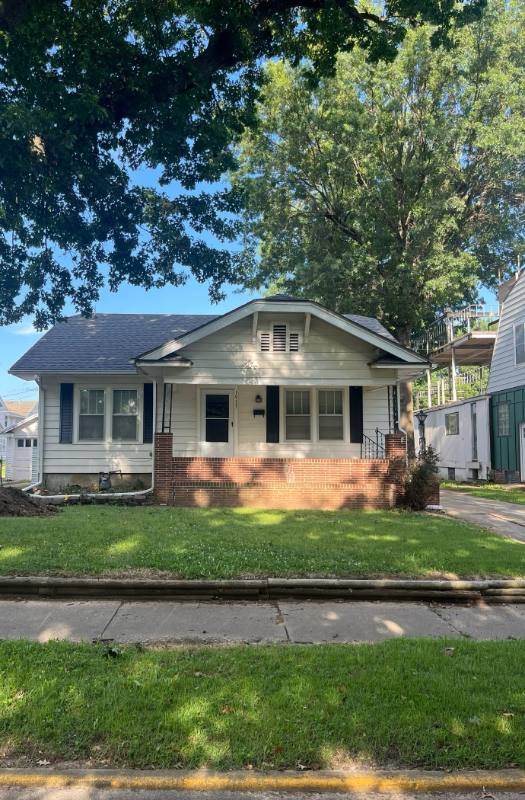 House for rent at 1917 S Locust, Pittsburg, KS 66762