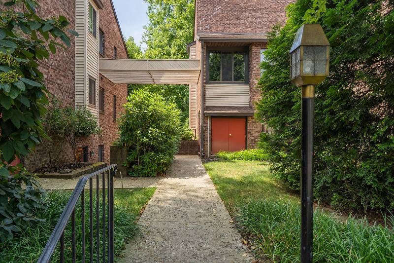 Condo for rent at 805 Mountainview Dr, Wayne, PA 19087