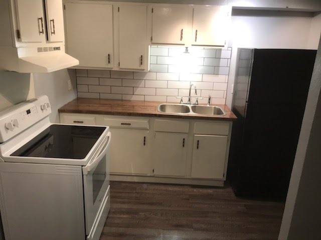 Apartment for rent at 719 San Antonio St #9, Pleasanton, TX 78064