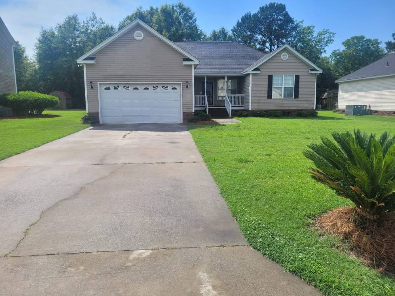 House for rent at 3675 W Pointe Dr, Florence, SC 29501