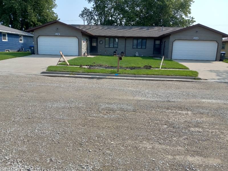 Apartment for rent at 1242 Primrose Lane, Neenah, WI 54956