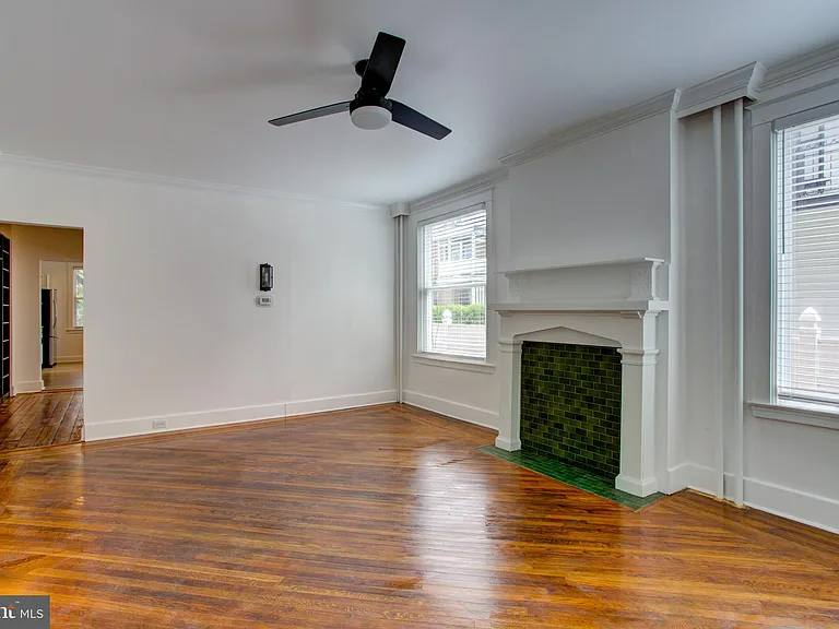 Apartment for rent at 10 E James St #1, Lancaster, PA 17602