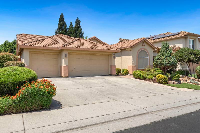 House for rent at 2347 Amber Falls Dr, Rocklin, CA 95765