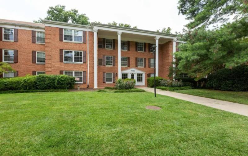 Condo for rent at 7720 Tremayne Place #107, McLean, VA 22102
