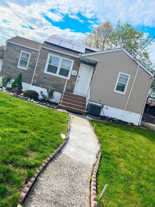 House for rent at 225 Park Ave, North Arlington, NJ 07031
