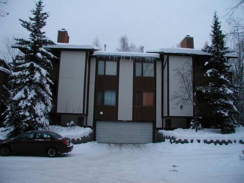 Condo for rent at 450 E 56th #3A, Foxtree Condo, Anchorage, AK 99518