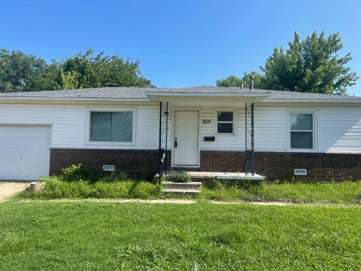 House for rent at 4609 W 3rd St, Tulsa, OK 74127