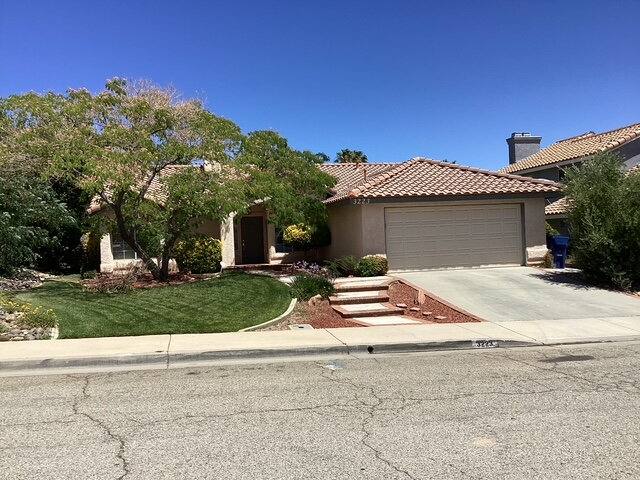 House for rent at 3223 Angeleno Place, Palmdale, CA 93551