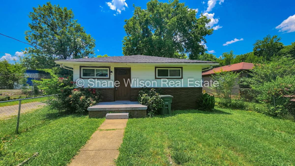 House for rent at 2110 Appling St, Chattanooga, TN 37406