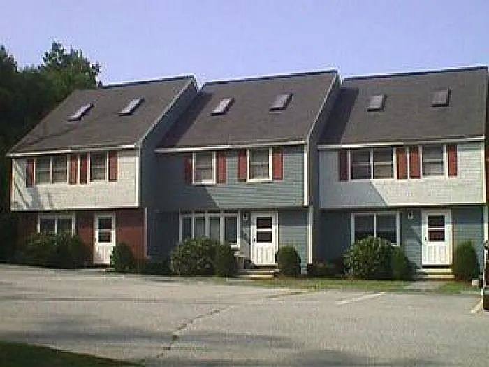 Townhouse for rent at 32 Briarwood Rd, Haverhill, MA 01832
