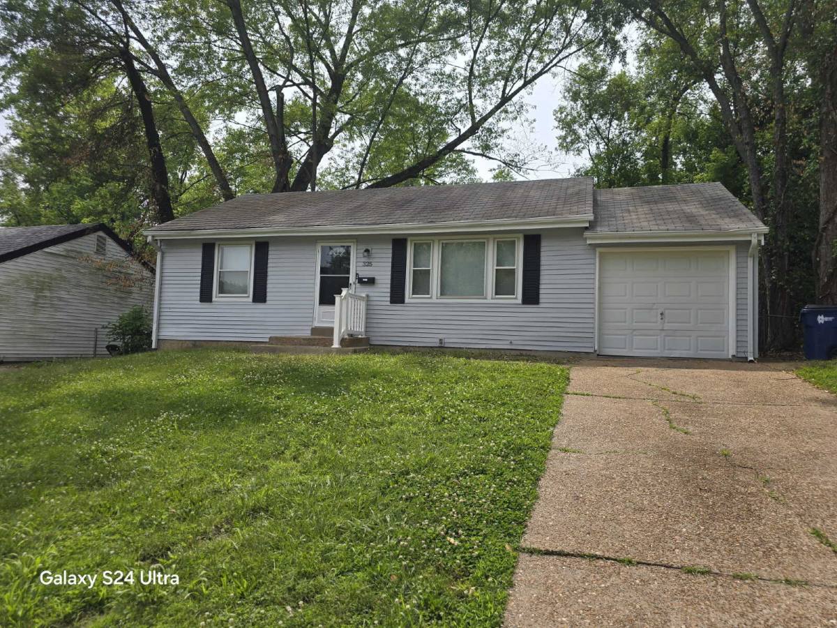 House for rent at 325 S Marguerite Ave, Saint Louis, MO 63135