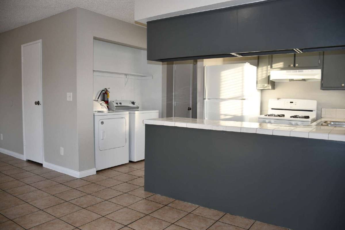 Apartment for rent at 6925 Hopkins Dr #2, Las Vegas, NV 89156
