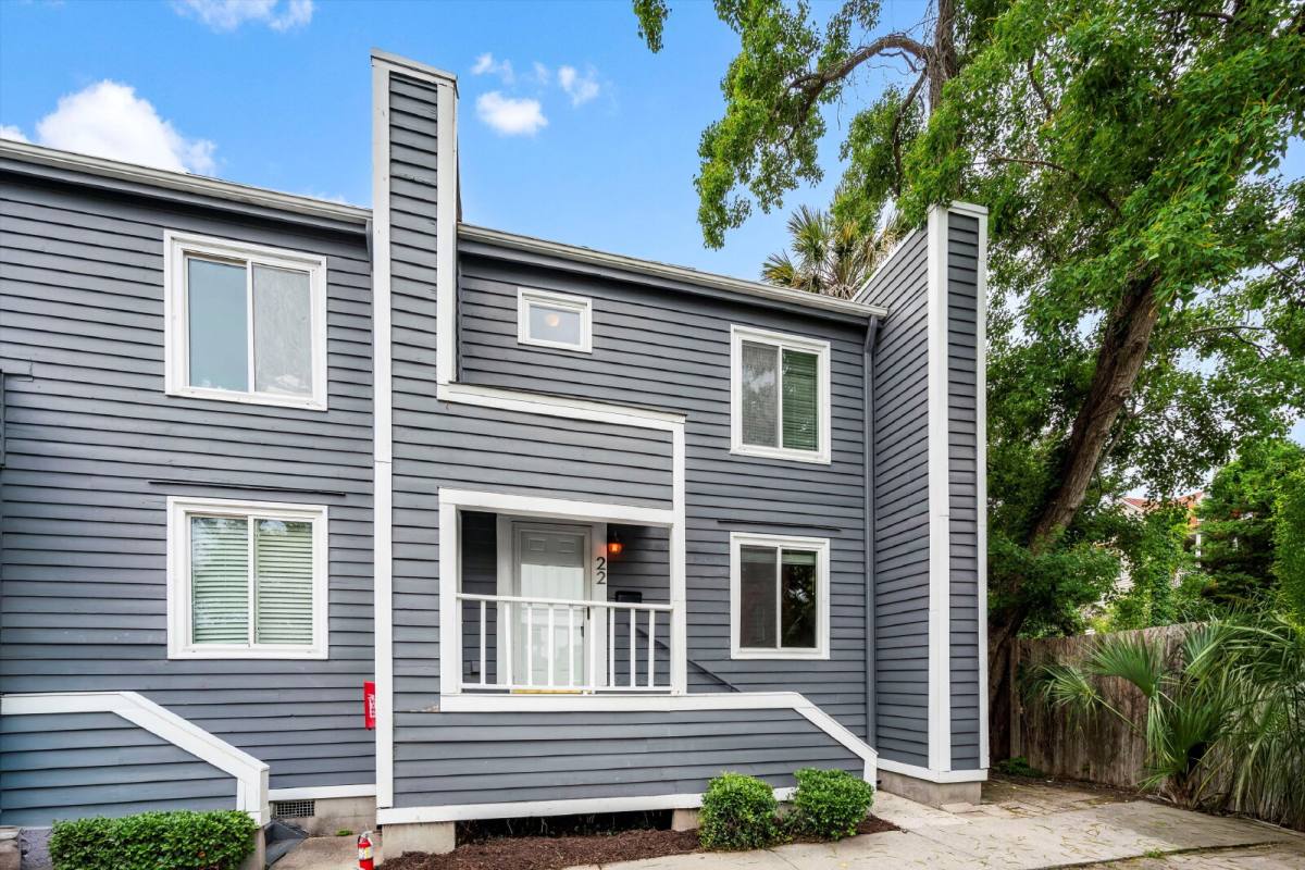 Townhouse for rent at 22 Ogier St, Charleston, SC 29403