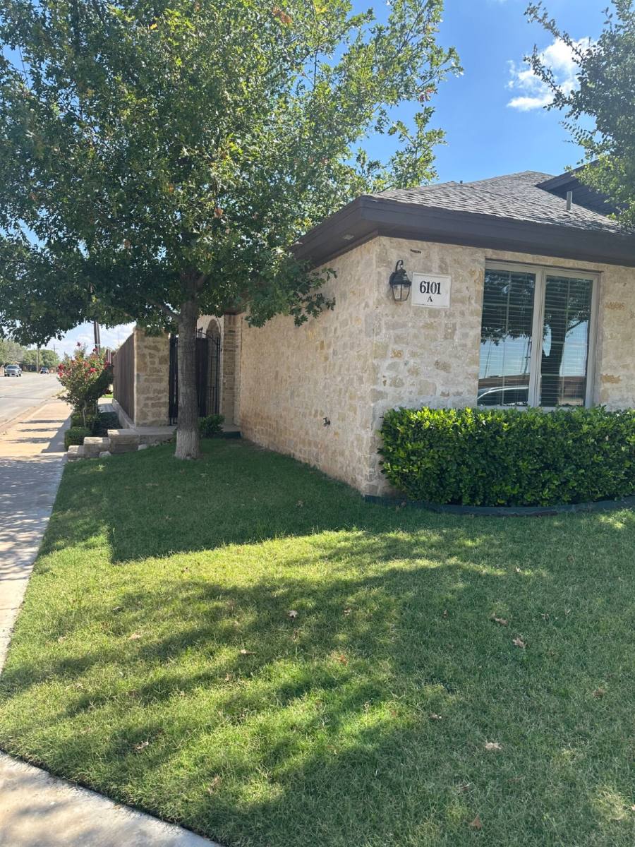 Townhouse for rent at 6101 73rd St #A, Lubbock, TX 79424