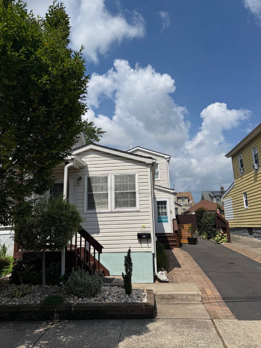 House for rent at 183 Ward St, New Brunswick, NJ 08901