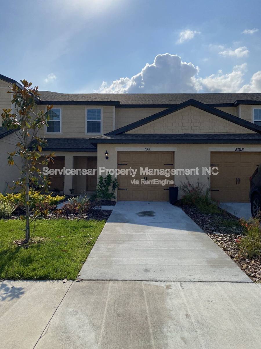 Townhouse for rent at 5315 New Friendship Place, Tampa, FL 33619