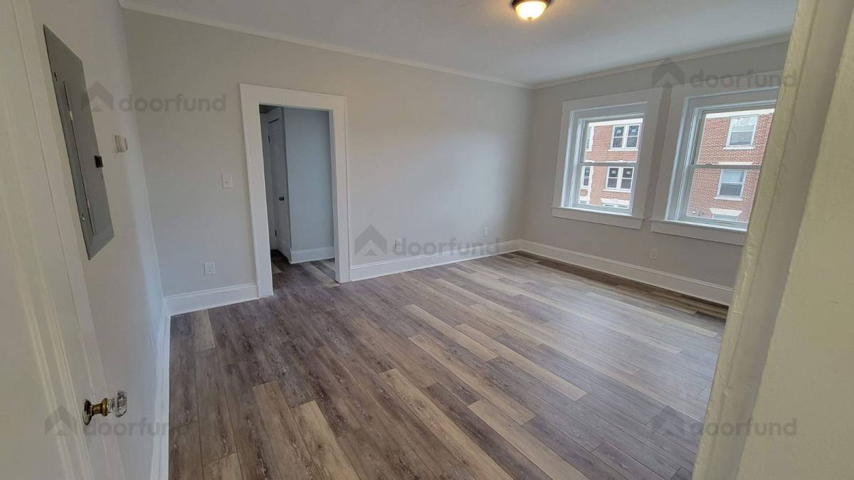 Apartment for rent at 3 Clement St #6, Worcester, MA 01603