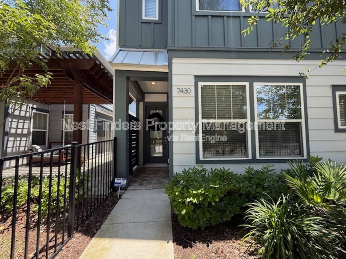 House for rent at 7430 Beach Walk Place, Jacksonville, FL 32256
