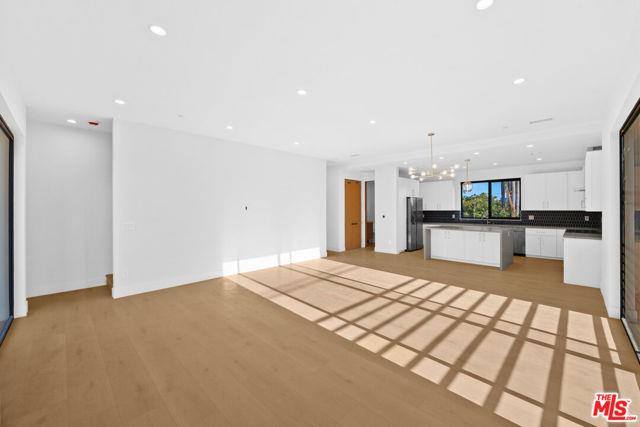 Townhouse for rent at 8908 Sawyer St, Los Angeles, CA 90035