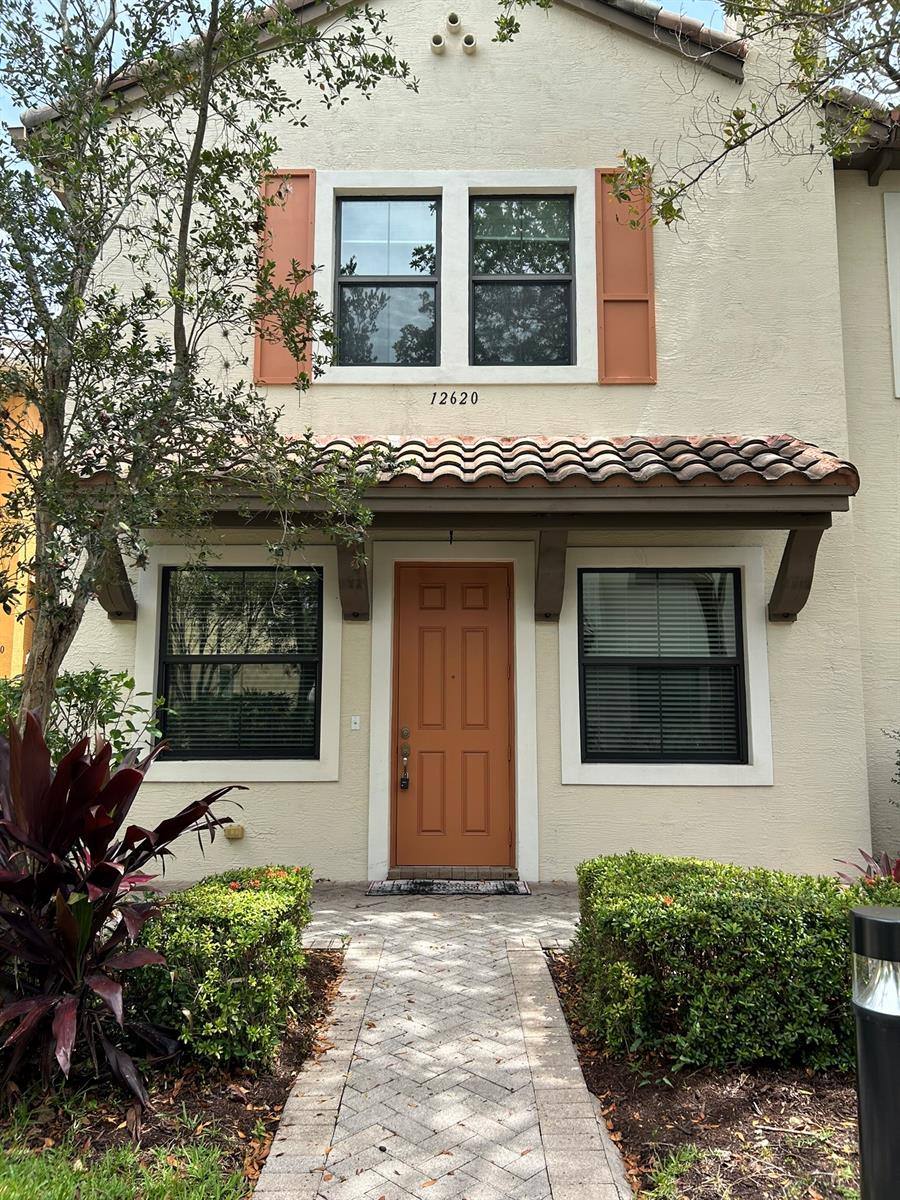 Townhouse for rent at 12620 NW 32nd Court #C-95, Fort Lauderdale, FL 33323