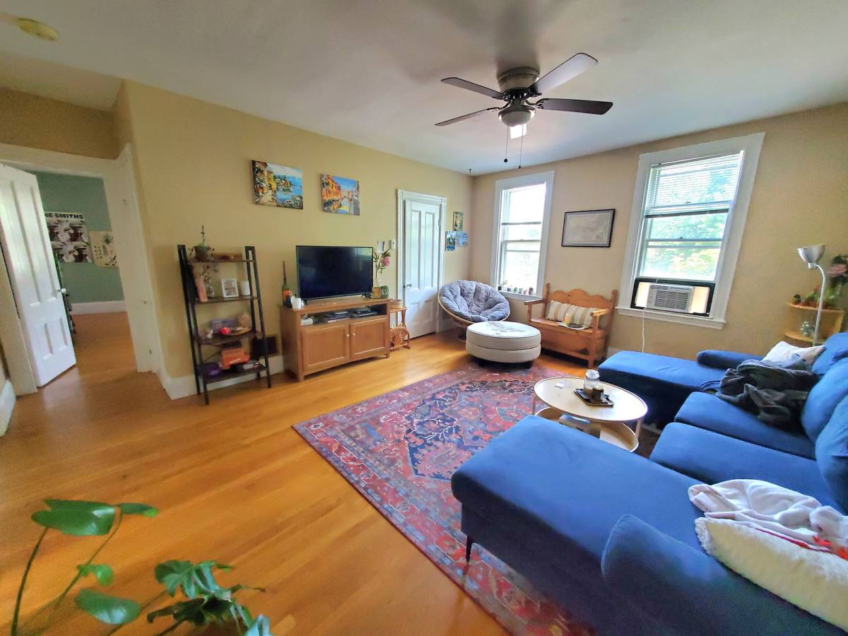 House for rent at 234 Cypress St #234, Brookline, MA 02445