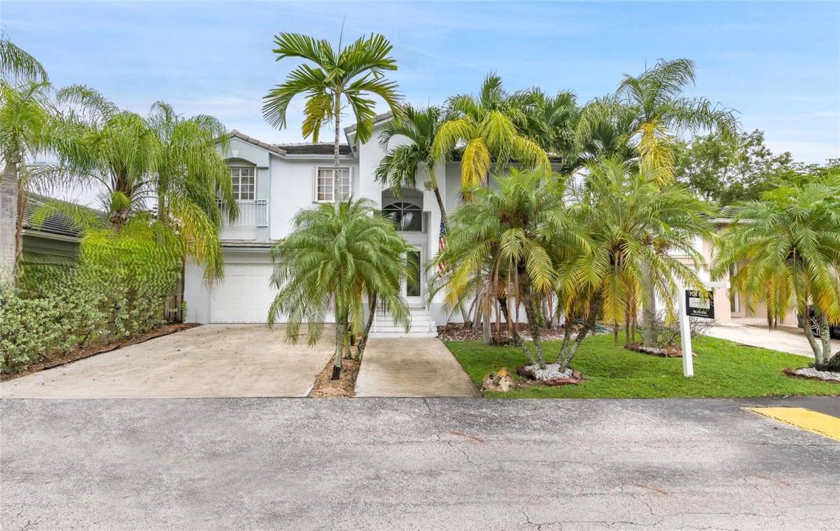 House for rent at 14755 SW 123rd Ave, Miami, FL 33186