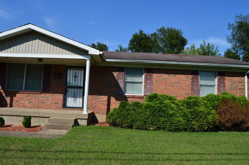 House for rent at 3113 Rockaway Dr, Louisville, KY 40216