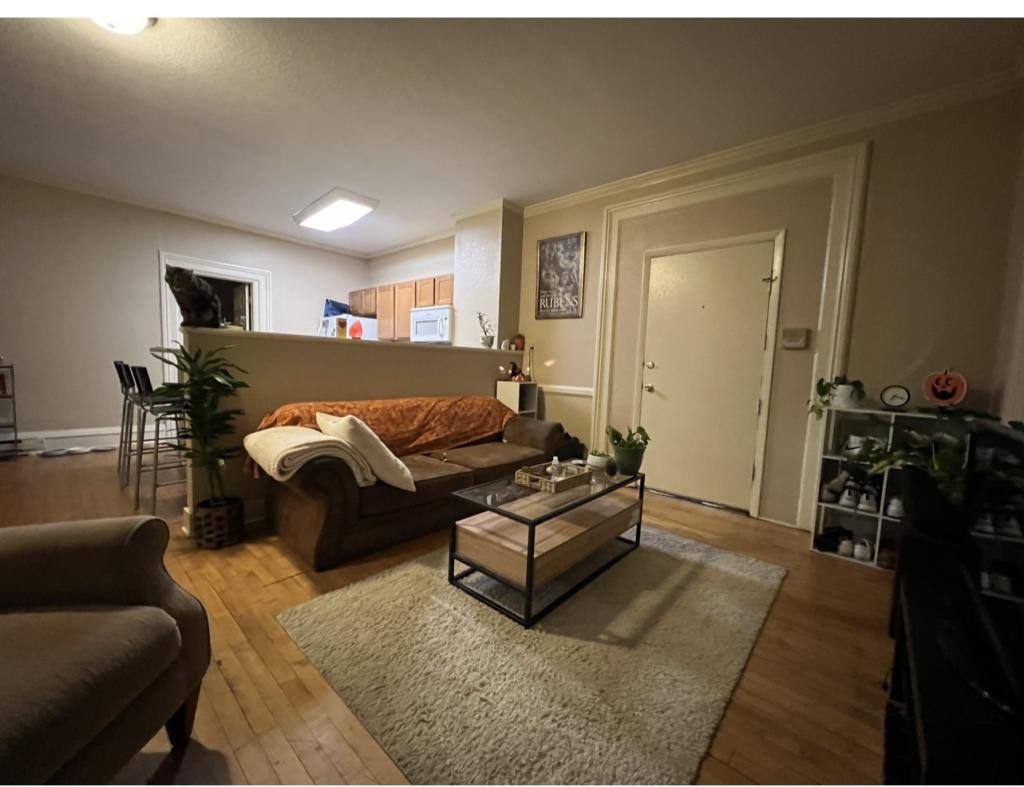 Apartment for rent at 306 Wisconsin St, Oshkosh, WI 54901