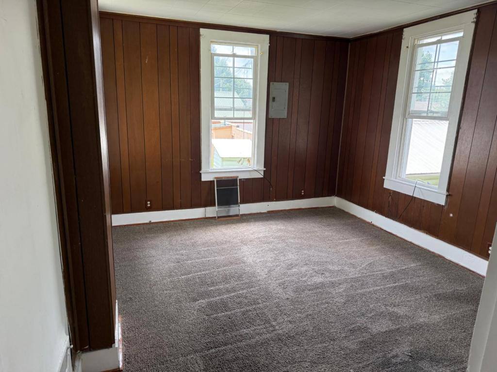 Apartment for rent at 371 W 12th St #16, Peru, IN 46970