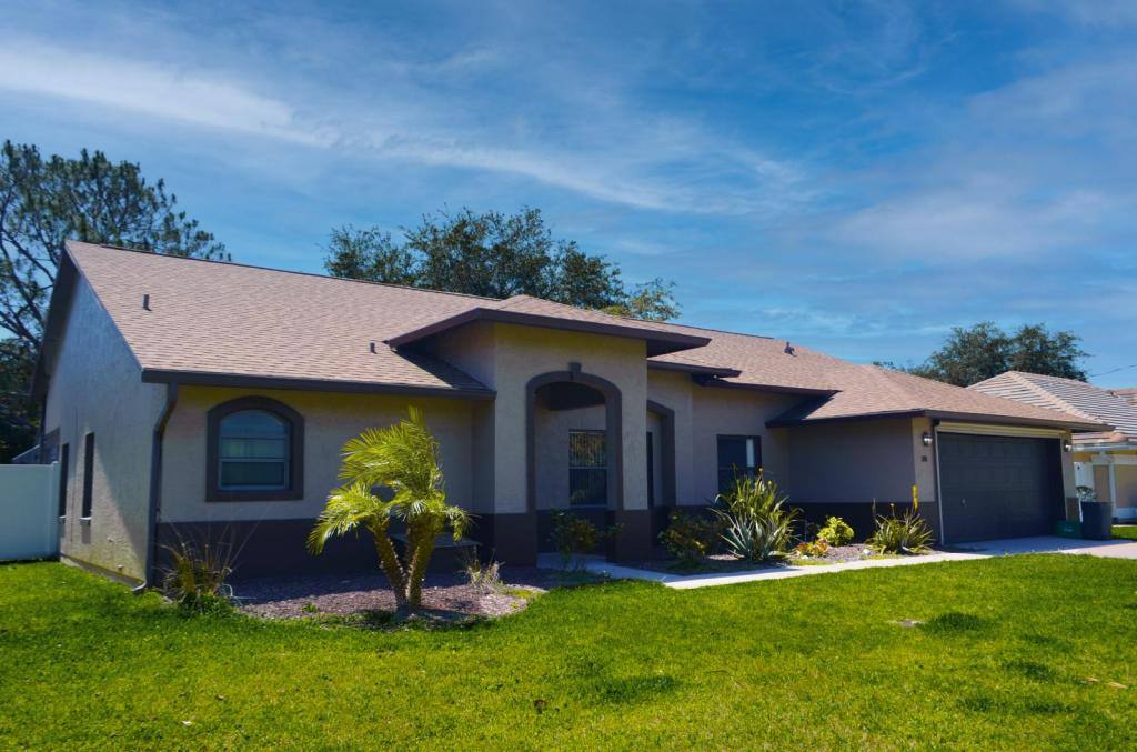 House for rent at 16 Westminster Dr, Palm Coast, FL 32164